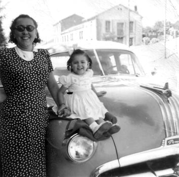 Tere y su tía Isabelita, 2/9/52